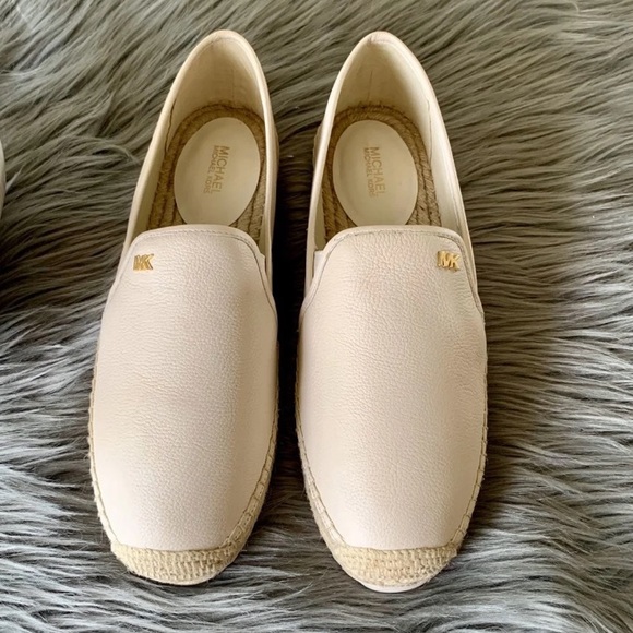 NIB Michael Kors Slip-on Espadrilles - Picture 2 of 3